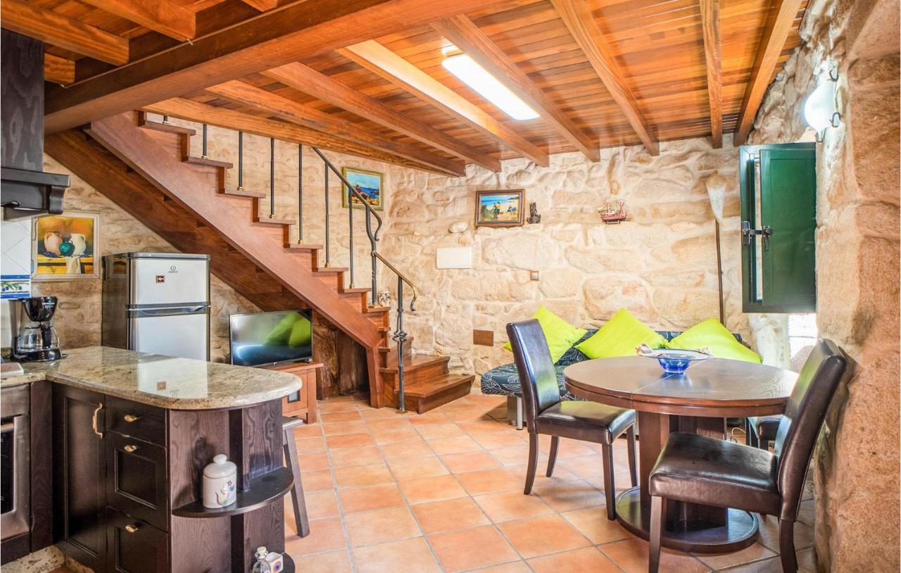 2 Bedroom Amazing Home In Muros Exterior foto