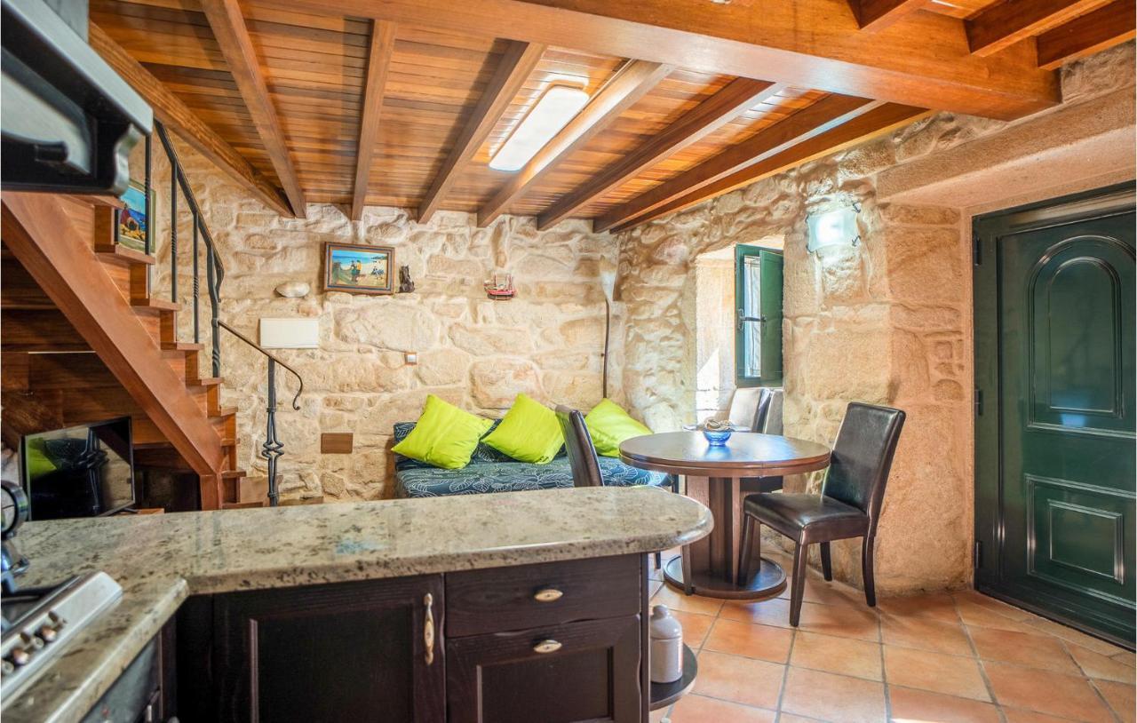2 Bedroom Amazing Home In Muros Exterior foto